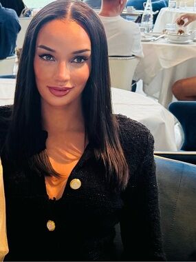 Meet your Posher, Alyssa